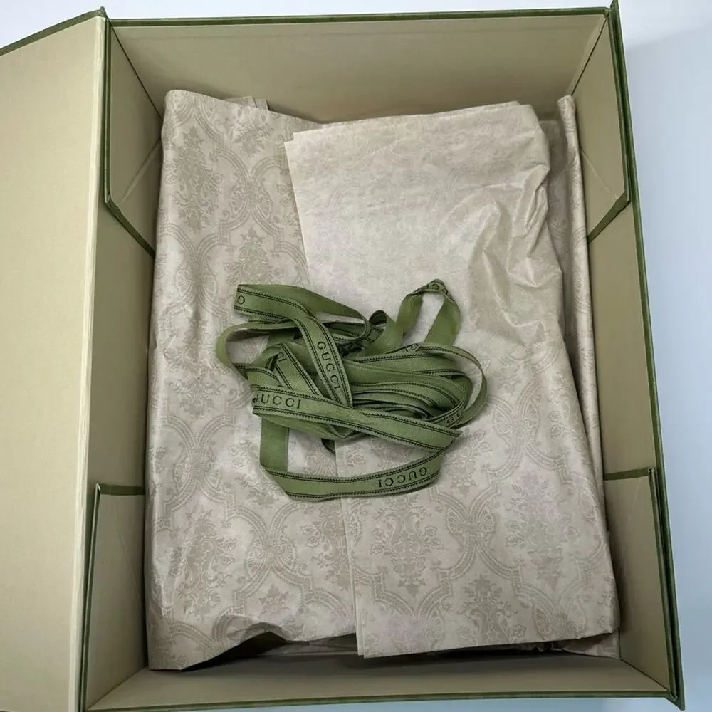 Gucci | Shoe Box | Green | 10.9 W x 14.25 H x 4.75 D inch